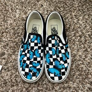 Butterfly vans